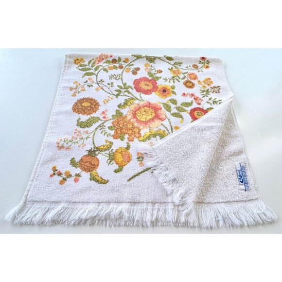 Vintage 70s bath towel, orange, pink, green flowers, fringed, velours terrycloth - Picture 5 of 8